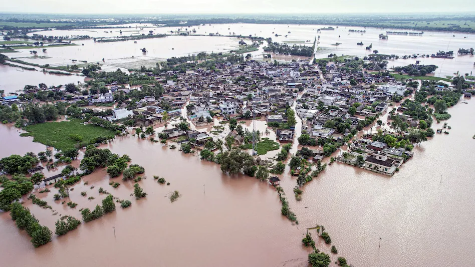 पंजाब में बाढ़ Punjab flood 2025 : खेतों से घरों तक तबाही का मंज़र, क्या हैं कारण?